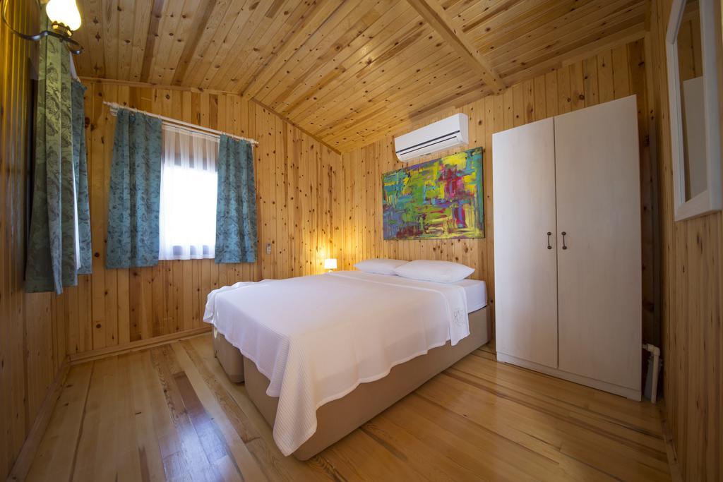 巴尔巴登姆住宿加早餐旅馆 达特恰 外观 照片