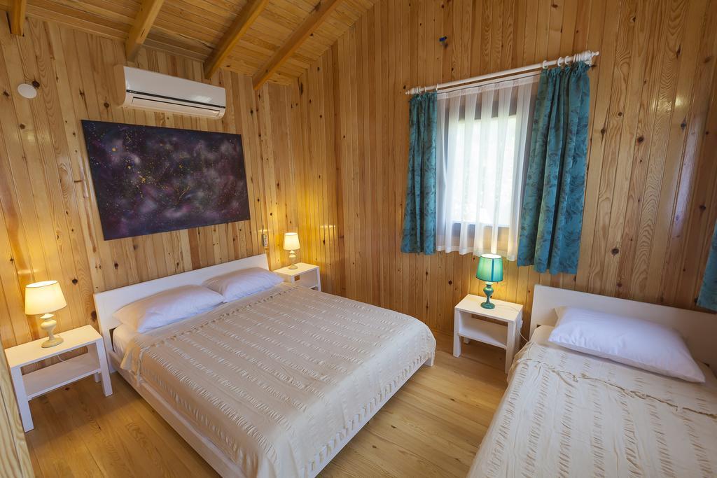 巴尔巴登姆住宿加早餐旅馆 达特恰 客房 照片